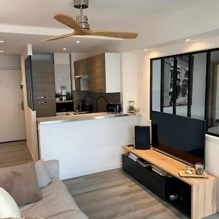 T2 Neuf Avec Loggia 5 Min Du Port De Apartment